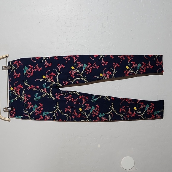 LULAROE LLR OS Floral on Solid Blue Buttery Soft Legging One Size - Picture 3 of 6